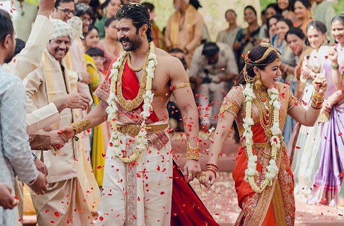 Celebrity Weddings in Bollywood: Glamour, Romance, and Timeless Inspiration